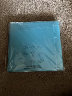 Pokemon S-Chinese Sealed Gift Box Vaporeon Eevee GX theme 480 slots Card Binder - Image 2