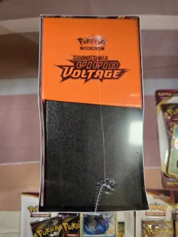 Pokemon Vivid Voltage Elite Trainer Box ETB, 2 3Pack Blister, 1 blister Pack - Image 5