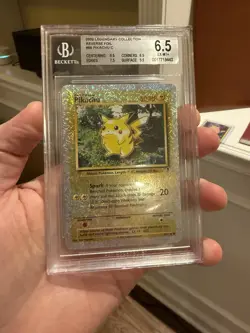 2002 POKEMON LEGENDARY COLLECTION #86 PIKACHU-REVERSE FOIL BGS 6.5 - Image 1