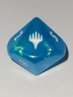 MTG FINAL FANTASY: Prerelease Blue Crystal D10 Die Magic the Gathering - Image 2