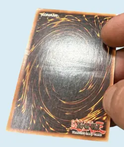 Blue-Eyes White Dragon - SDK-001 Unlimited - Yugioh *NM-LP* Light Play - Konami - Image 5