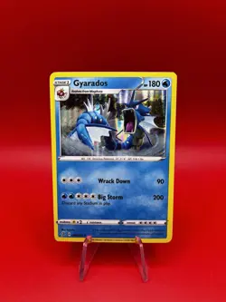 Pokemon TCG Gyarados SWSH Rebel Clash 040/192 Holo Rare Card NM - Image 1