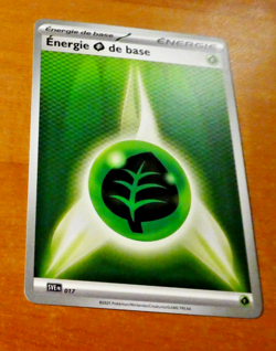POKEMON FLAMME BLANCHE CARD CARTE Energie Plante SVE 017 WHT EV10.5 FR MINT - Image 1