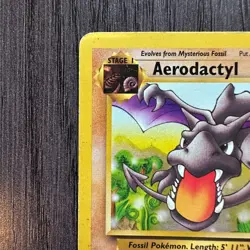 Aerodactyl 16/62 Fossil Unlimited Rare HP Regular Pokemon Card Vintage WOTC - Image 2