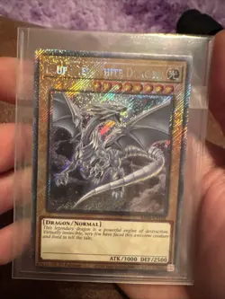 *** BLUE-EYES WHITE DRAGON *** PLATINUM SECRET RARE RA04-EN108 MVP1 YUGIOH! - Image 1