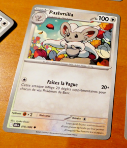 POKEMON FOUDRE NOIRE CARD CARTE PASHMILLA 076/086 BLK EV10.5 FR MINT 2025 - Image 1