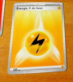 POKEMON FOUDRE NOIRE CARD CARTE ENERGIE ELECTRIK SVE 020 BLK EV10.5 FR MINT 2025 - Image 1