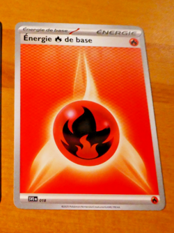POKEMON FOUDRE NOIRE CARD CARTE ENERGIE FEU SVE 018 BLK EV10.5 FR MINT 2025 - Image 1