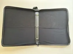 Vintage Yu-Gi-Oh! Trading Card 3-Ring Zippered Binder With Wrist Strap - Image 3