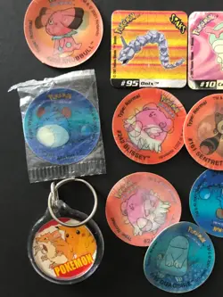 Pokemon Bundle Staks Magnet Keyring Tazo One Piece Pin Pikachu Marill - Image 3