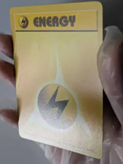Pokemon Card WOTC Lightning Energy 100/102 Base Non-holo Unlimited 1999 - LP - Image 2