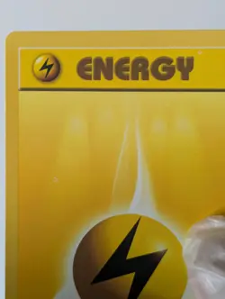 Pokemon Card WOTC Lightning Energy 100/102 Base Non-holo Unlimited 1999 - LP - Image 3