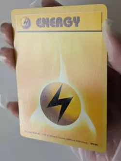 Pokemon Card WOTC Lightning Energy 100/102 Base Non-holo Unlimited 1999 - LP - Image 2