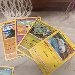 POKEMON CARD LOT ! Lot Of 32 Cards - Image 2