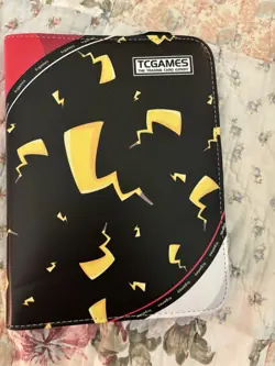 Pokemon TCG 4-Pocket Card Collection Zipper Binder 400 Pockets - Image 1