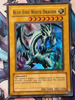 Blue-Eyes White Dragon SKE-001 SUPER RARE YuGiOh Card - Image 1