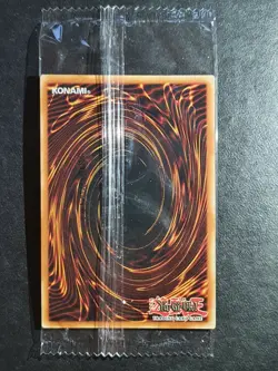 Yugioh Rare / Misprint LART-EN035 Dark Magician Girl Ultra Promo (sealed pack) - Image 4
