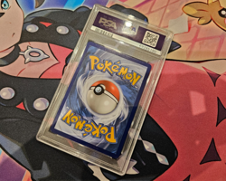 Zinnia Full Art - 2018 Pokemon Card Sun & Moon Dragon Majesty #70 - PSA 9 - Image 2