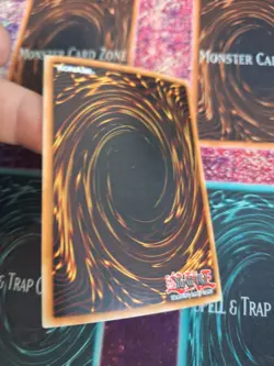Yugioh Lightsworn Sanctuary SDLI-EN024 Ultra Rare 1st Edition Near Mint - Image 4
