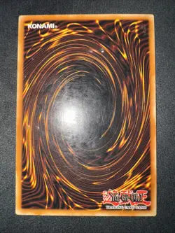 Blue-Eyes White Dragon SKE-001 Starter Deck: Kaiba Evolution 1st Edition Yugioh - Image 2