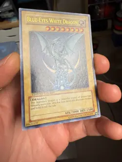 Yugioh Blue-Eyes White Dragon YAP1-EN001 Ultra Rare Limited Edition - Image 2
