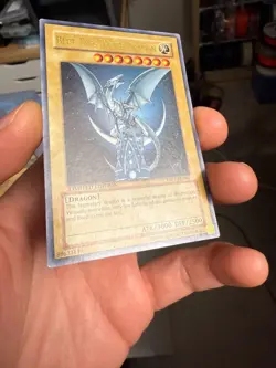 Yugioh Blue-Eyes White Dragon YAP1-EN001 Ultra Rare Limited Edition - Image 3
