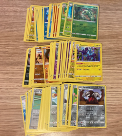 Fusion Strike Near Complete Master Set 118x Pokemon Card Holo Reverse - Image 1