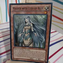 🔥 SUPER RARE Yugioh Maiden With Eyes Of Blue SDBE-EN006 - Image 1
