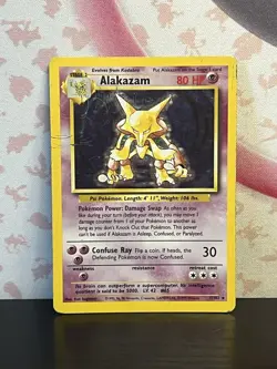 Pokemon TCG Alakazam 001/102 Base Set Holo Vintage Rare Card WOTC 1999 HP - Image 1