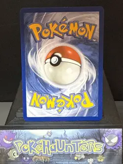 Pokemon Card Mimikyu Mimiqui SWSH136 Celebrations Promo FRENCH Swirl Near Mint - Image 3