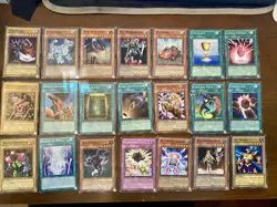 1996 Yugioh Card Collection Lot (approx 500) 1st Edition, Holo, & Non-holo - Image 3