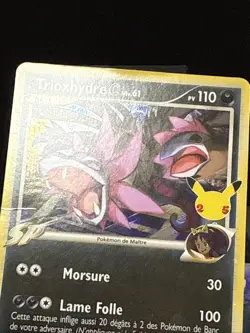 Pokemon Card Hydreigon C Trioxhydre SWSH138 Celebrations Promo Played - Image 2