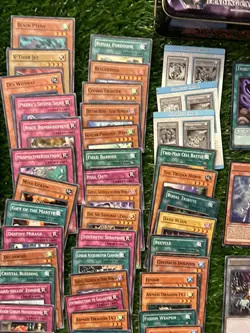x137 Konami Yu-Gi-Oh Yugioh 1996 1st Edition + 80 Base + Tin - Image 5