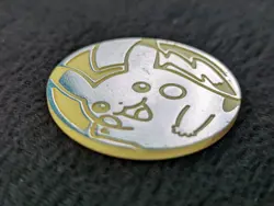 Pokemon Pikachu Flip Coin Rare Waving TCG Vintage Yellow - Image 5