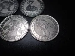 Pokemon Card Meiji Promo Battle Coin x5 Poliwrath Evolutions & Lapras #5460 - Image 4