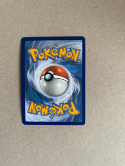 Pokemon 2020 ORBEETLE V 020/185 Sword & Shield Vivid Voltage Rare Full Art Holo - Image 2