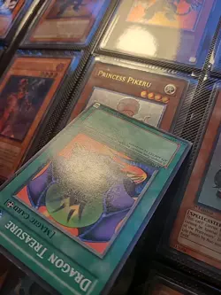 Yugioh TCG Dragon Treasure LOB-092 1st Edition Short Print NA English Vintage - Image 3