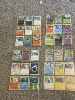 Pokemon card collection, about 100 cards in plastic protector case double sided. - Image 1