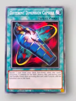 DIFFERENT DIMENSION CAPSULE SGX1-ENG12 - Common - 1st Edition Yugioh - Image 1