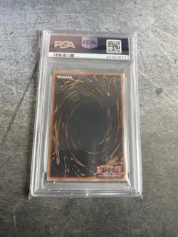 YuGiOh 2010 Blue-Eyes White Dragon PSA 10 GEM MINT 1st Edition Super DPKB-EN001 - Image 2