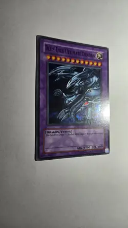 Blue-Eyes Ultimate Dragon DLG1-EN001 Dark Legends Unlimited YuGiOh Card Ungraded - Image 4