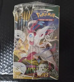 Pokemon TCG: Sword & Shield Evolving Skies Booster Box (Factory Sealed,36 Packs) - Image 3