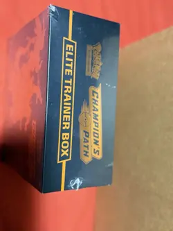 Pokemon TCG: Champion's Path Elite Trainer Box 820650805455 - Image 2