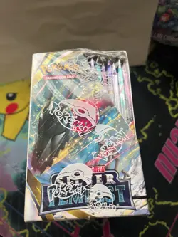 Pokemon Sword & Shield Silver Tempest Booster Box - 36 Cards - Image 4