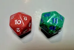 MTG Gatecrash (X2) • Magic the Gathering • RED + GREEN D20 Spindown Dice - Image 3