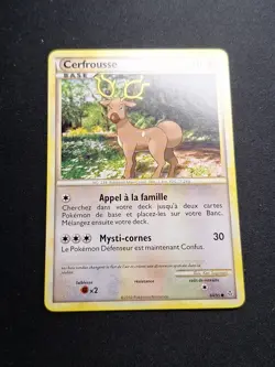 Near Mint Cerfrousse 64/95 HGSS Dechainement Carte Pokemon FR - Image 1