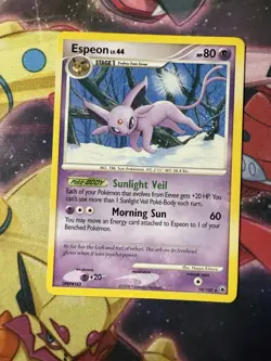 Espeon 18/100 - Majestic Dawn - Regular Rare LP Pokemon Card, 2008 - Image 1