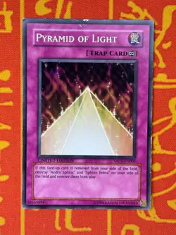 YUGIOH PYRAMID OF LIGHT COMMON LIMITED EDITION MODERATE PLAY MOV-EN004 - Image 1