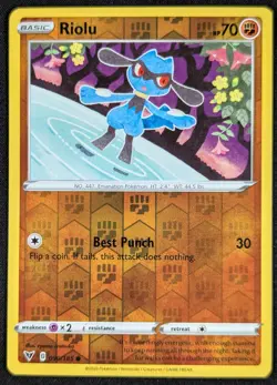 Riolu 2020 Vivid Voltage Reverse Holo Pokemon Card 090/185 (NM) - Image 1