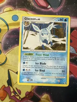 GLACEON Non Holo 41/111 UNCOMMON Rising Rivals Pokemon Card 2009 LP - Image 1